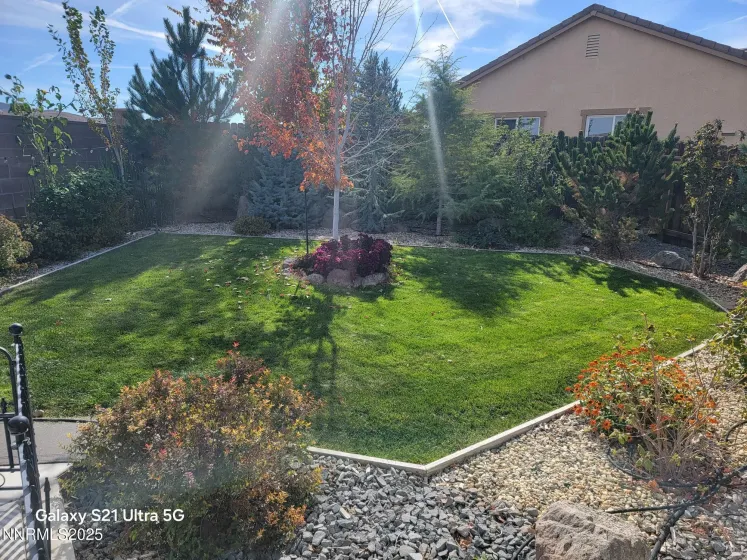 114 Red Oak Ct, Fernley, Nevada 89408, 3 Bedrooms Bedrooms, ,2 BathroomsBathrooms,Residential,Residential,Red Oak Ct,250057672