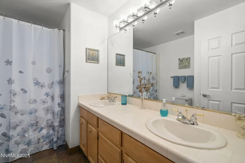 1875 High Back, Sparks, Nevada 89436, 3 Bedrooms Bedrooms, ,3 BathroomsBathrooms,Residential,Residential,High Back,250057673