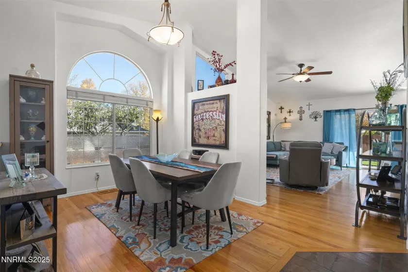 1875 High Back, Sparks, Nevada 89436, 3 Bedrooms Bedrooms, ,3 BathroomsBathrooms,Residential,Residential,High Back,250057673