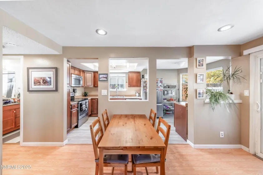 1185 Westlake, Reno, Nevada 89523, 4 Bedrooms Bedrooms, ,3 BathroomsBathrooms,Residential,Residential,Westlake,250057674