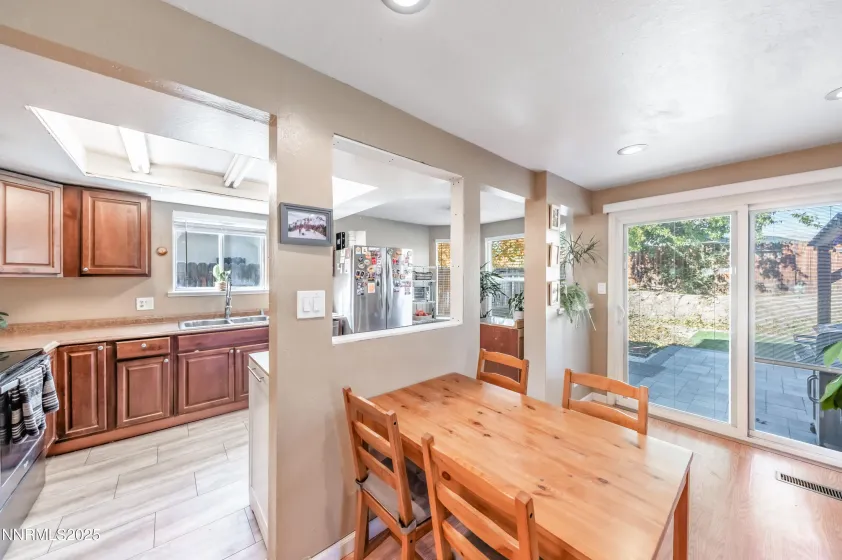 1185 Westlake, Reno, Nevada 89523, 4 Bedrooms Bedrooms, ,3 BathroomsBathrooms,Residential,Residential,Westlake,250057674