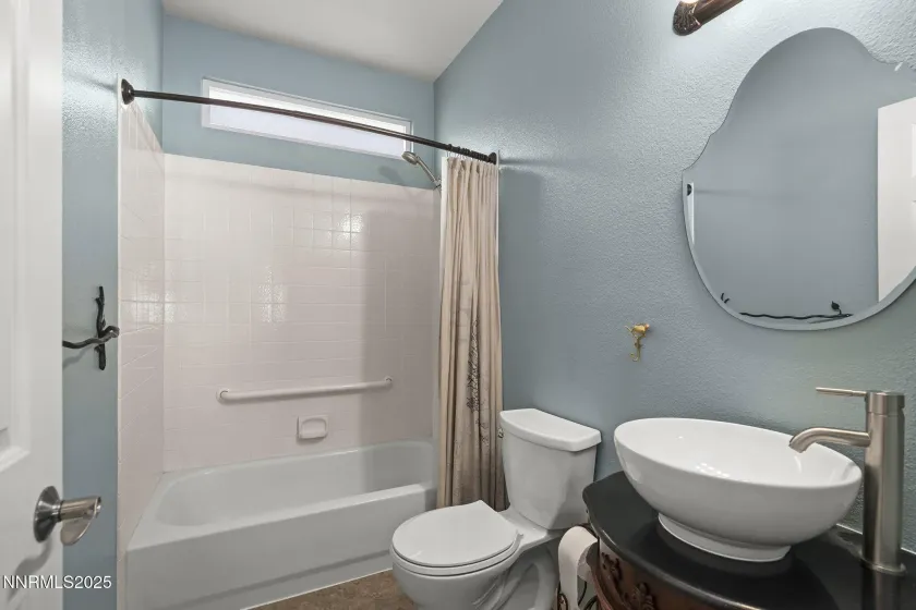 825 Caughlin, Reno, Nevada 89519, 2 Bedrooms Bedrooms, ,2 BathroomsBathrooms,Residential,Residential,Caughlin,250057675