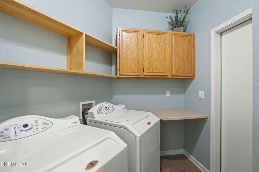 825 Caughlin, Reno, Nevada 89519, 2 Bedrooms Bedrooms, ,2 BathroomsBathrooms,Residential,Residential,Caughlin,250057675