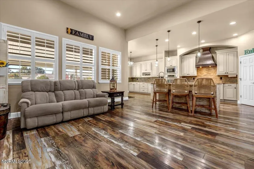 8061 Calabaza, Sparks, Nevada 89436, 5 Bedrooms Bedrooms, ,3 BathroomsBathrooms,Residential,Residential,Calabaza,250057686 8061 Calabaza, Sparks, Nevada 89436, 5 Bedrooms Bedrooms, ,3 BathroomsBathrooms,Residential,Residential,Calabaza,250057686