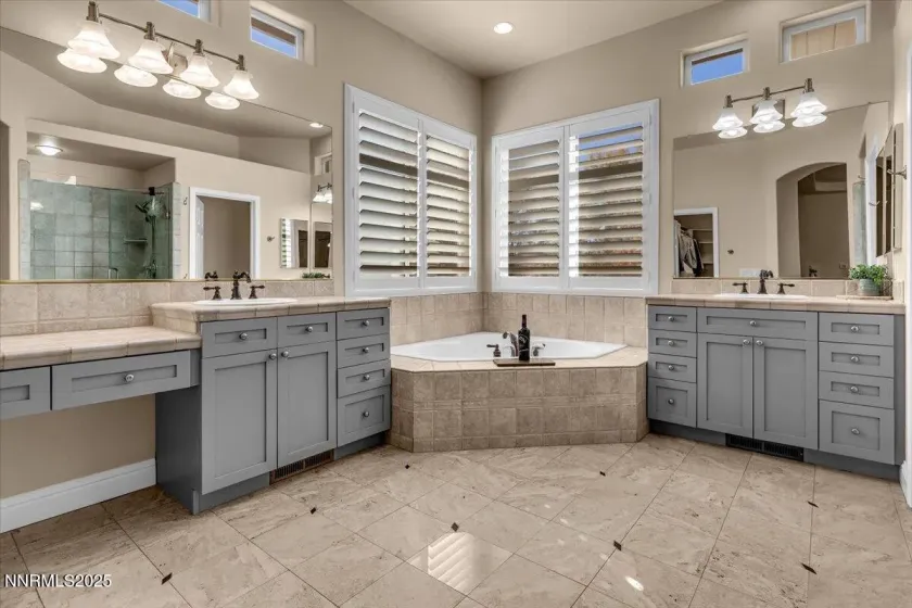 8061 Calabaza, Sparks, Nevada 89436, 5 Bedrooms Bedrooms, ,3 BathroomsBathrooms,Residential,Residential,Calabaza,250057686 8061 Calabaza, Sparks, Nevada 89436, 5 Bedrooms Bedrooms, ,3 BathroomsBathrooms,Residential,Residential,Calabaza,250057686