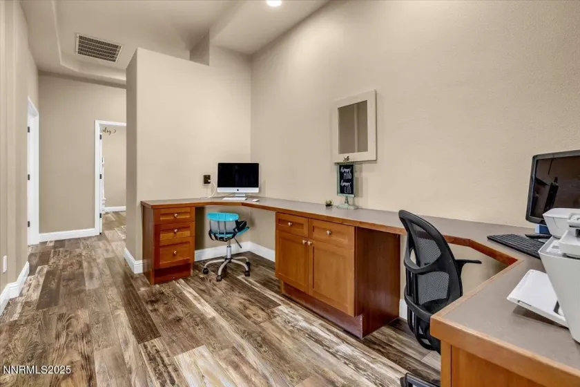 8061 Calabaza, Sparks, Nevada 89436, 5 Bedrooms Bedrooms, ,3 BathroomsBathrooms,Residential,Residential,Calabaza,250057686 8061 Calabaza, Sparks, Nevada 89436, 5 Bedrooms Bedrooms, ,3 BathroomsBathrooms,Residential,Residential,Calabaza,250057686