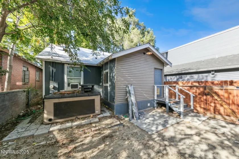 440 7th, Reno, Nevada 89512, 3 Bedrooms Bedrooms, ,2 BathroomsBathrooms,Residential,Residential,7th,250055873
