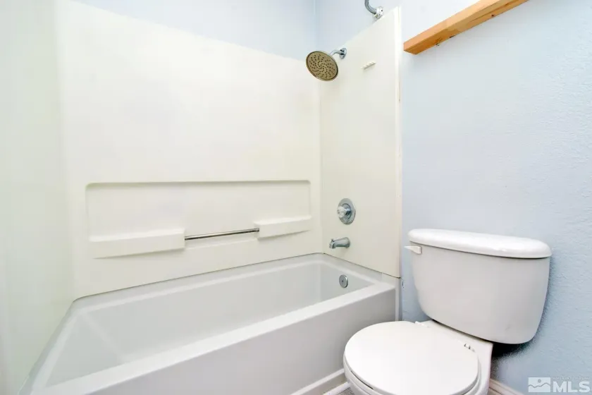 3230 Wedekind, Sparks, Nevada 89431, 2 Bedrooms Bedrooms, ,3 BathroomsBathrooms,Residential,Residential,Wedekind,250006501