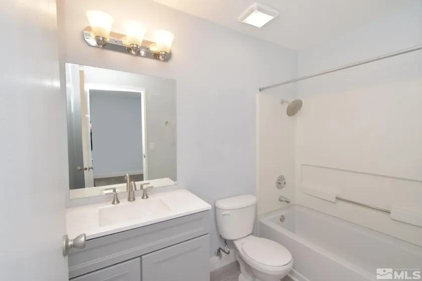 3230 Wedekind, Sparks, Nevada 89431, 2 Bedrooms Bedrooms, ,3 BathroomsBathrooms,Residential,Residential,Wedekind,250006501