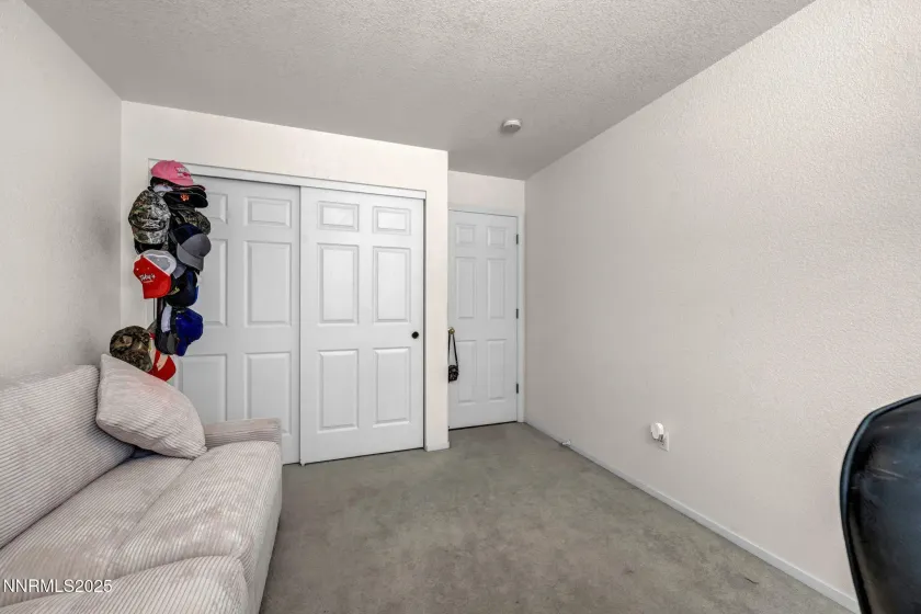 17533 Javalina, Reno, Nevada 89508, 3 Bedrooms Bedrooms, ,2 BathroomsBathrooms,Residential,Residential,Javalina,250051068