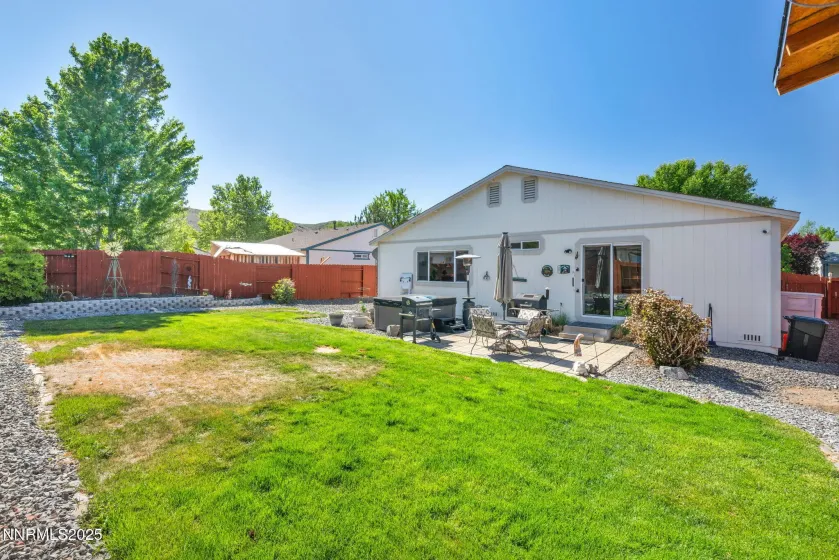 17533 Javalina, Reno, Nevada 89508, 3 Bedrooms Bedrooms, ,2 BathroomsBathrooms,Residential,Residential,Javalina,250051068