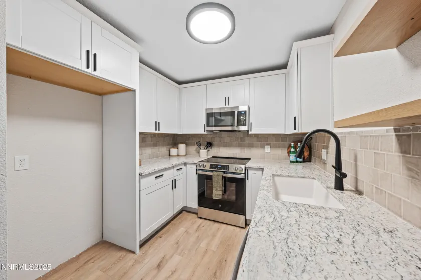 2520 Tripp, Reno, Nevada 89512, 2 Bedrooms Bedrooms, ,2 BathroomsBathrooms,Residential,Residential,Tripp,250057691