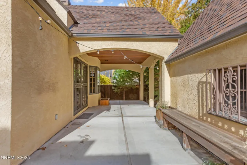 1126 Nixon, Reno, Nevada 89509, 3 Bedrooms Bedrooms, ,2 BathroomsBathrooms,Residential,Residential,Nixon,250057692