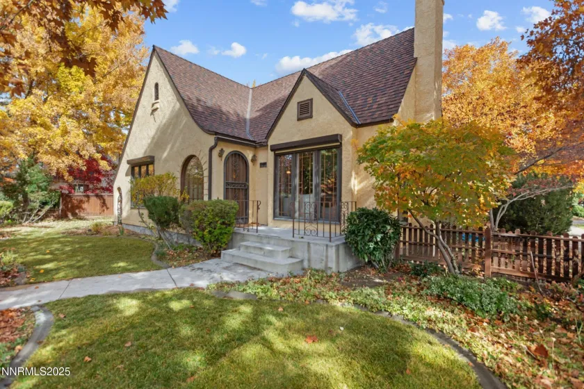 1126 Nixon, Reno, Nevada 89509, 3 Bedrooms Bedrooms, ,2 BathroomsBathrooms,Residential,Residential,Nixon,250057692