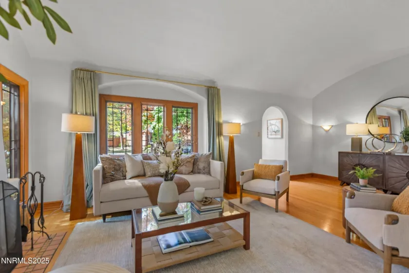 1126 Nixon, Reno, Nevada 89509, 3 Bedrooms Bedrooms, ,2 BathroomsBathrooms,Residential,Residential,Nixon,250057692