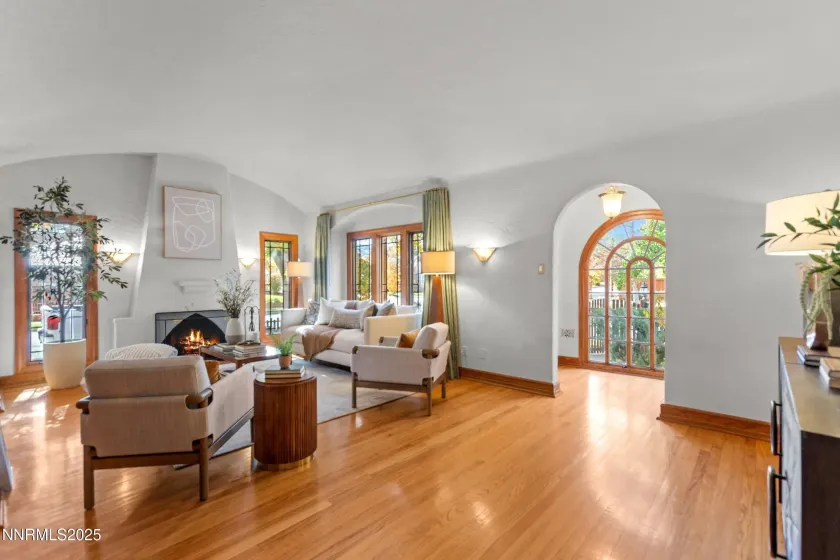 1126 Nixon, Reno, Nevada 89509, 3 Bedrooms Bedrooms, ,2 BathroomsBathrooms,Residential,Residential,Nixon,250057692