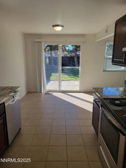 Sparks, Nevada 89431, 3 Bedrooms Bedrooms, ,2 BathroomsBathrooms,Residential,Residential,250057695