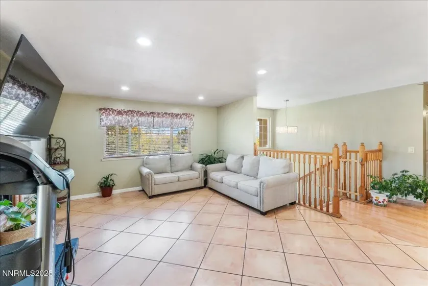 3607 Keogh, Sparks, Nevada 89431, 4 Bedrooms Bedrooms, ,3 BathroomsBathrooms,Residential,Residential,Keogh,250057699