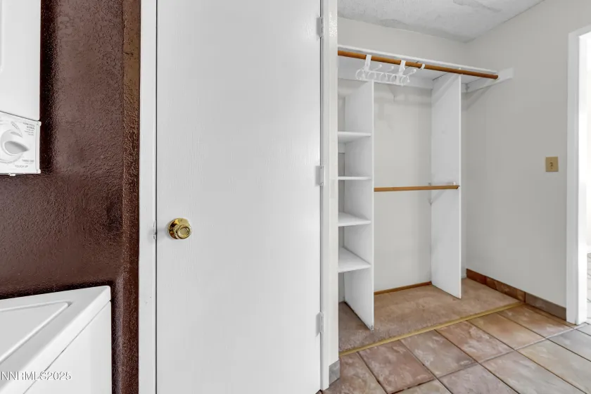 1405 Selmi, Reno, Nevada 89512, 1 Bedroom Bedrooms, ,1 BathroomBathrooms,Residential,Residential,Selmi,250057706