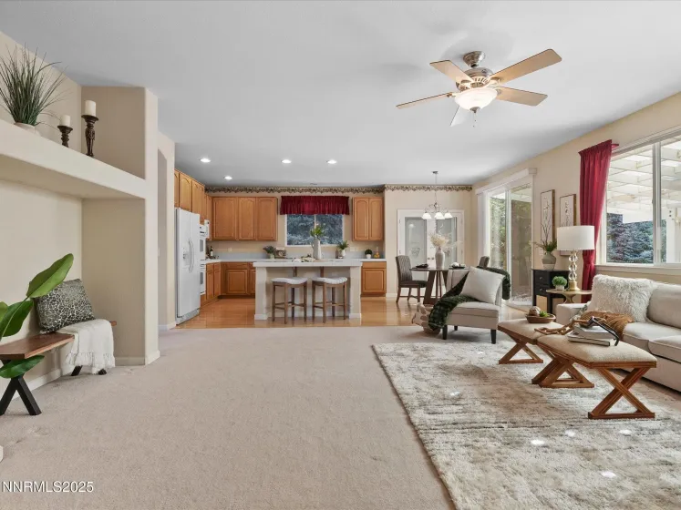 5952 Indus, Reno, Nevada 89502, 4 Bedrooms Bedrooms, ,2 BathroomsBathrooms,Residential,Residential,Indus,250057707