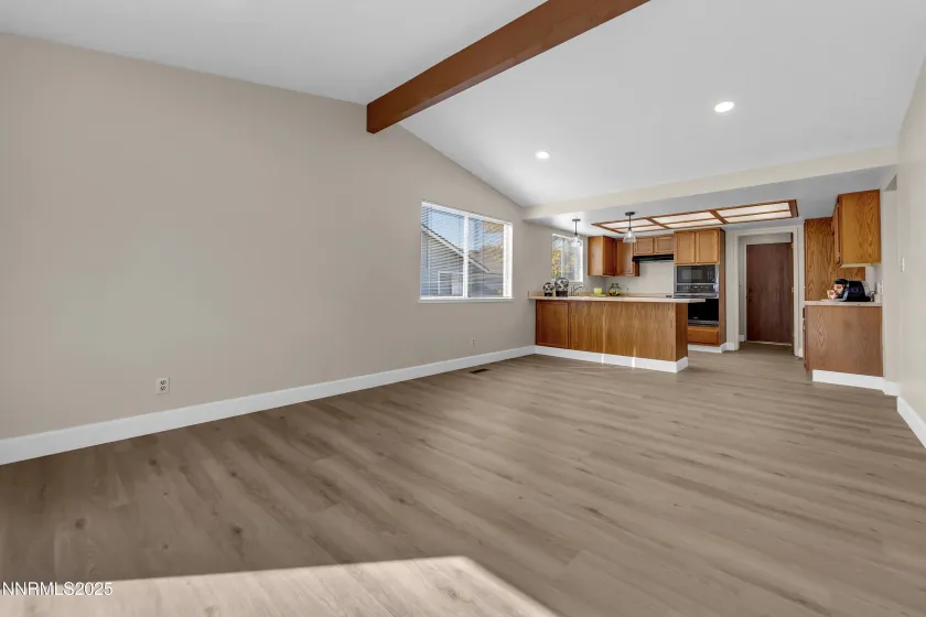 2024 Woodtrail, Sparks, Nevada 89434, 3 Bedrooms Bedrooms, ,2 BathroomsBathrooms,Residential,Residential,Woodtrail,250057709