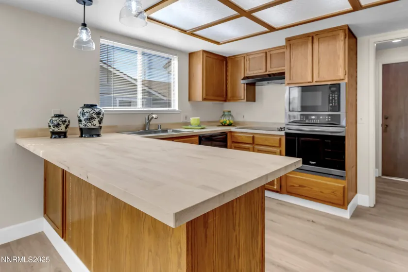 2024 Woodtrail, Sparks, Nevada 89434, 3 Bedrooms Bedrooms, ,2 BathroomsBathrooms,Residential,Residential,Woodtrail,250057709