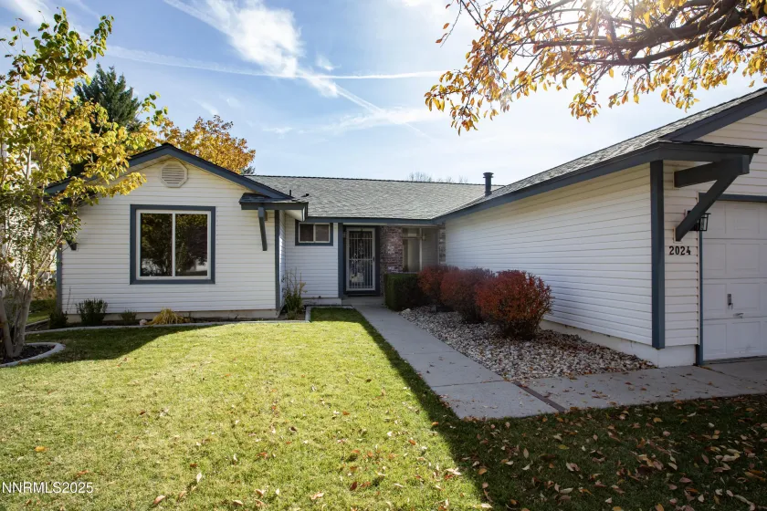 2024 Woodtrail, Sparks, Nevada 89434, 3 Bedrooms Bedrooms, ,2 BathroomsBathrooms,Residential,Residential,Woodtrail,250057709