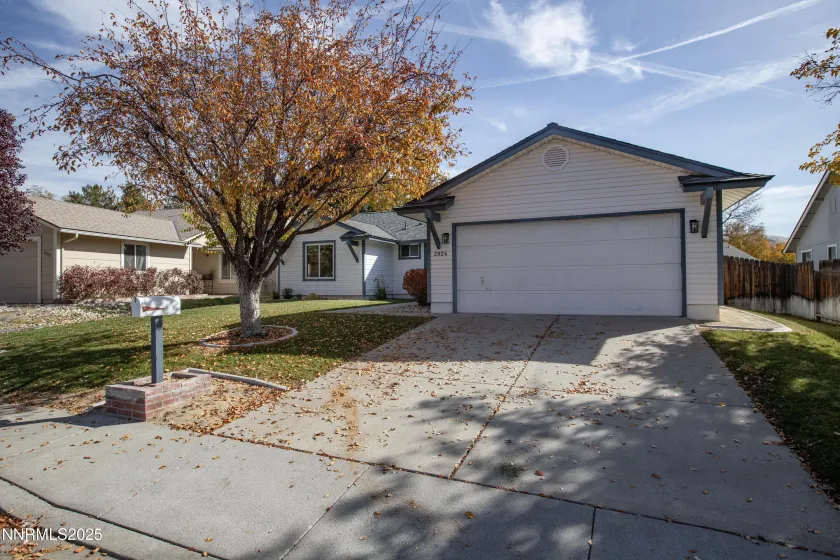 2024 Woodtrail, Sparks, Nevada 89434, 3 Bedrooms Bedrooms, ,2 BathroomsBathrooms,Residential,Residential,Woodtrail,250057709
