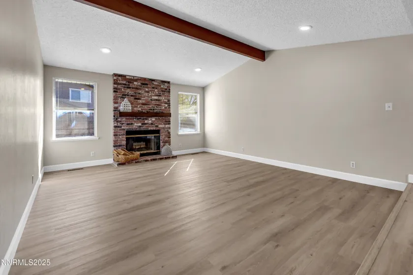 2024 Woodtrail, Sparks, Nevada 89434, 3 Bedrooms Bedrooms, ,2 BathroomsBathrooms,Residential,Residential,Woodtrail,250057709