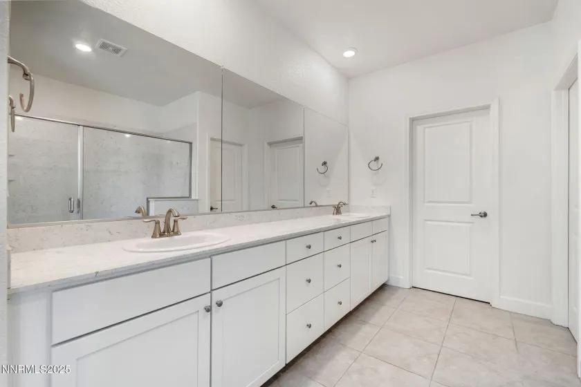 6103 Shining Sunset, Sparks, Nevada 89436, 3 Bedrooms Bedrooms, ,3 BathroomsBathrooms,Residential,Residential,Shining Sunset,250057710