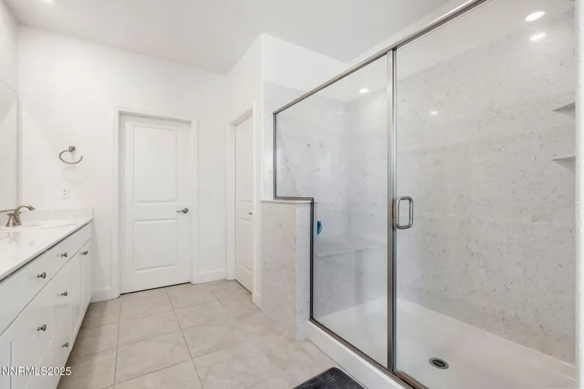 6103 Shining Sunset, Sparks, Nevada 89436, 3 Bedrooms Bedrooms, ,3 BathroomsBathrooms,Residential,Residential,Shining Sunset,250057710