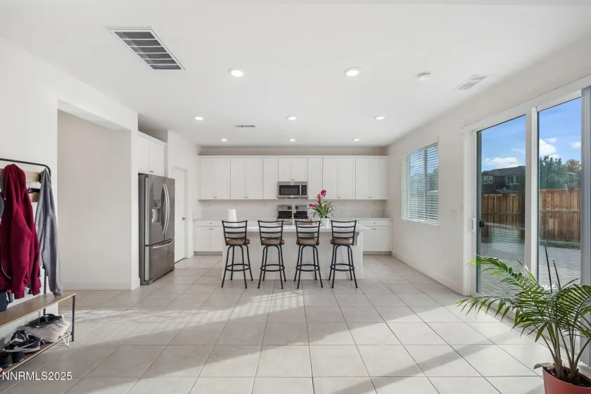 6103 Shining Sunset, Sparks, Nevada 89436, 3 Bedrooms Bedrooms, ,3 BathroomsBathrooms,Residential,Residential,Shining Sunset,250057710