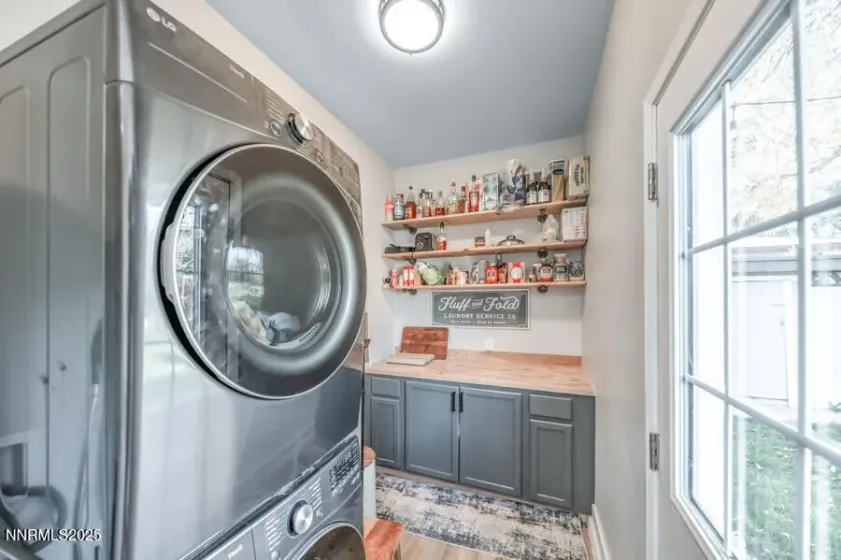 3545 4th, Sparks, Nevada 89431, 3 Bedrooms Bedrooms, ,1 BathroomBathrooms,Residential,Residential,4th,250057717