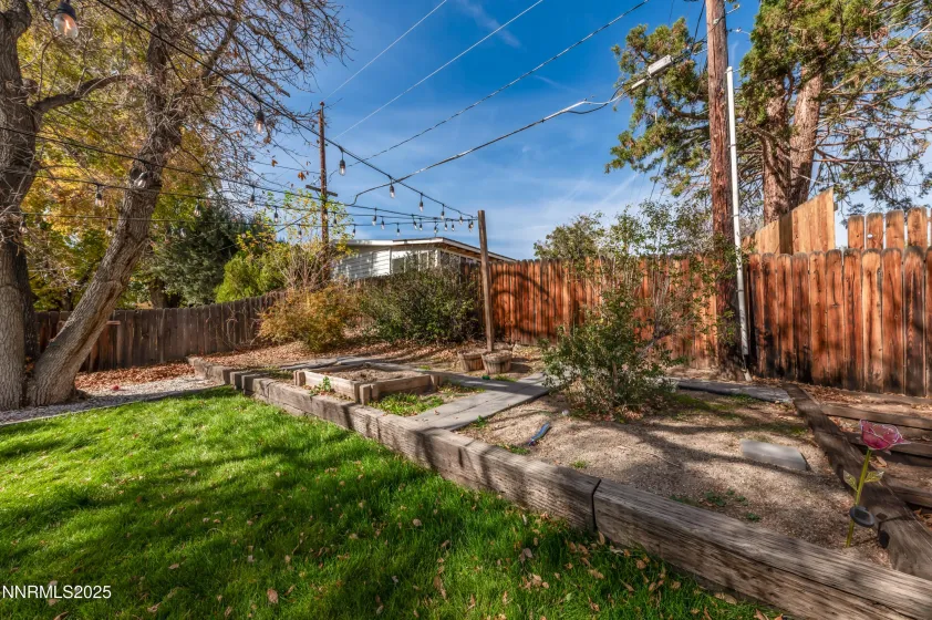 3545 4th, Sparks, Nevada 89431, 3 Bedrooms Bedrooms, ,1 BathroomBathrooms,Residential,Residential,4th,250057717