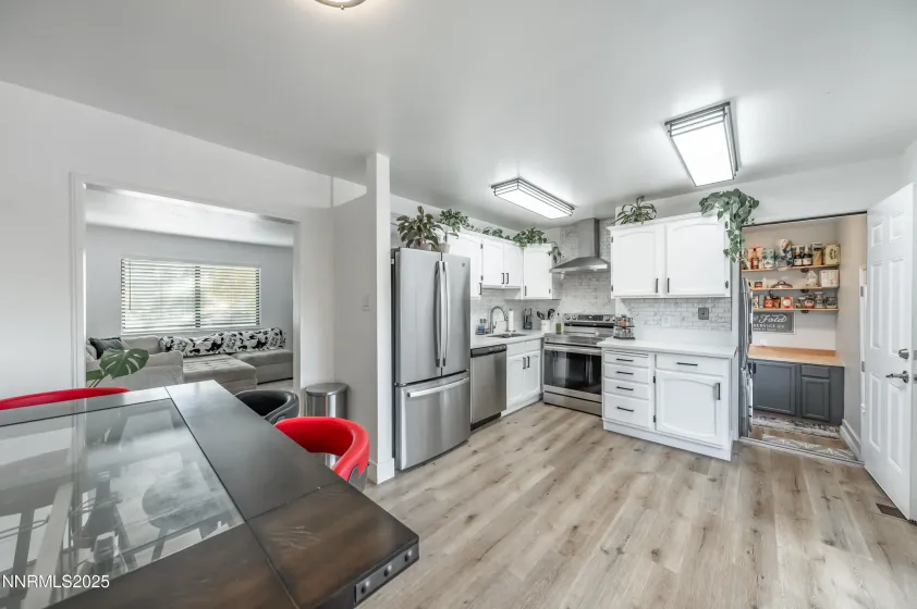 3545 4th, Sparks, Nevada 89431, 3 Bedrooms Bedrooms, ,1 BathroomBathrooms,Residential,Residential,4th,250057717