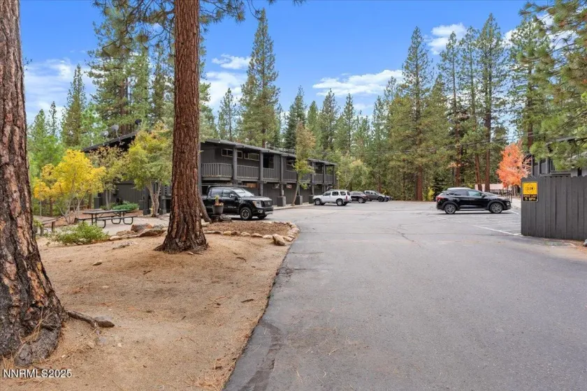 751 Tahoe, Incline Village, Nevada 89451, 1 Bedroom Bedrooms, ,1 BathroomBathrooms,Residential,Residential,Tahoe,250057716