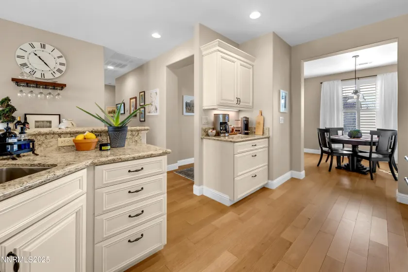 9161 Quilberry, Reno, Nevada 89523, 2 Bedrooms Bedrooms, ,2 BathroomsBathrooms,Residential,Residential,Quilberry,250057715