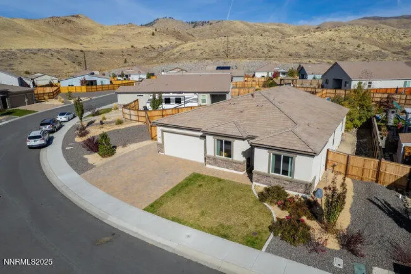 8405 Castletroy, Verdi, Nevada 89439, 4 Bedrooms Bedrooms, ,2 BathroomsBathrooms,Residential,Residential,Castletroy,250057714