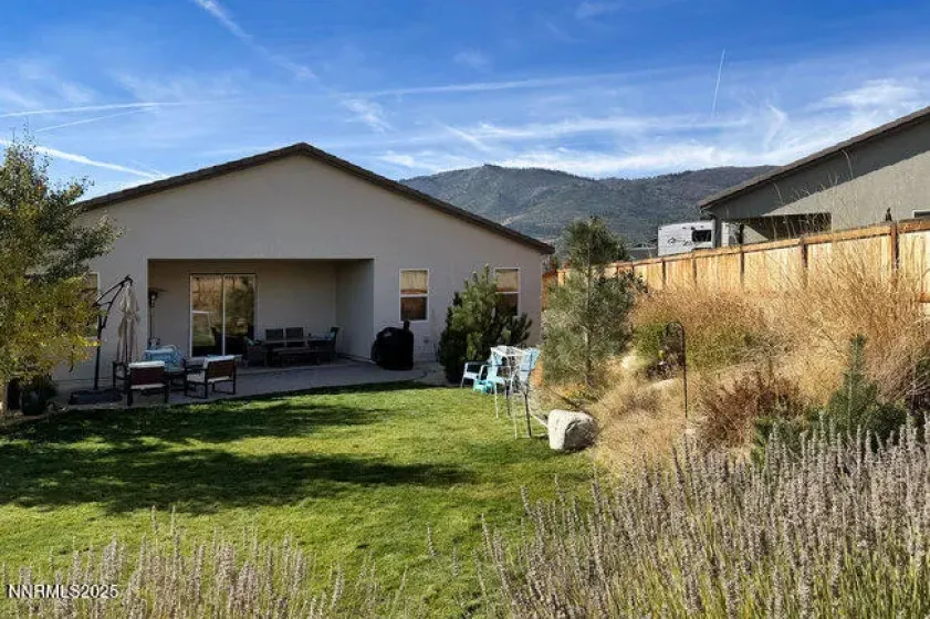 8405 Castletroy, Verdi, Nevada 89439, 4 Bedrooms Bedrooms, ,2 BathroomsBathrooms,Residential,Residential,Castletroy,250057714