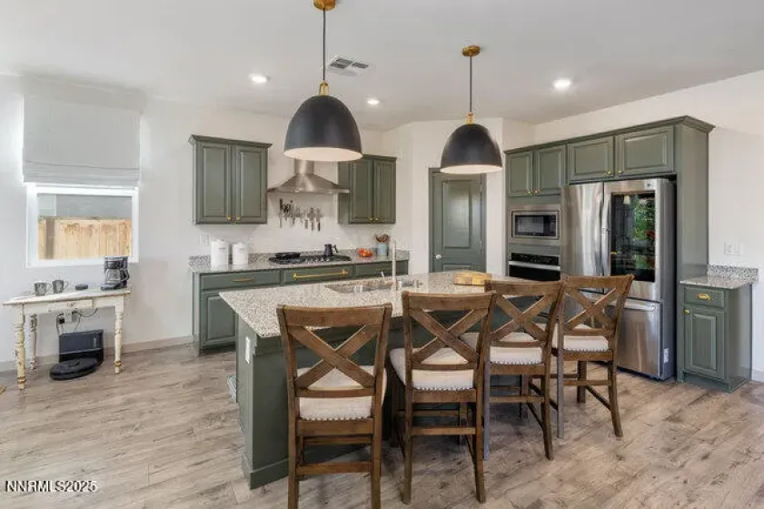 8405 Castletroy, Verdi, Nevada 89439, 4 Bedrooms Bedrooms, ,2 BathroomsBathrooms,Residential,Residential,Castletroy,250057714