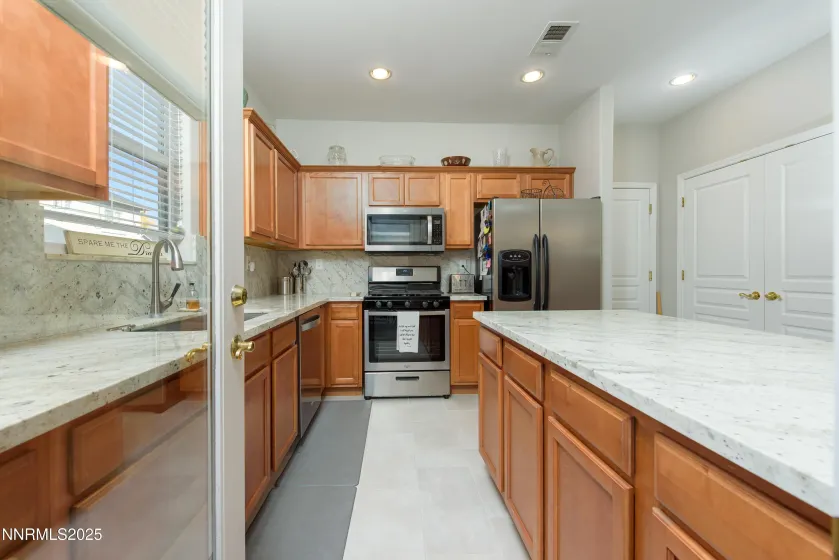 1648 Minden Village, Minden, Nevada 89423, 4 Bedrooms Bedrooms, ,3 BathroomsBathrooms,Residential,Residential,Minden Village,250057719