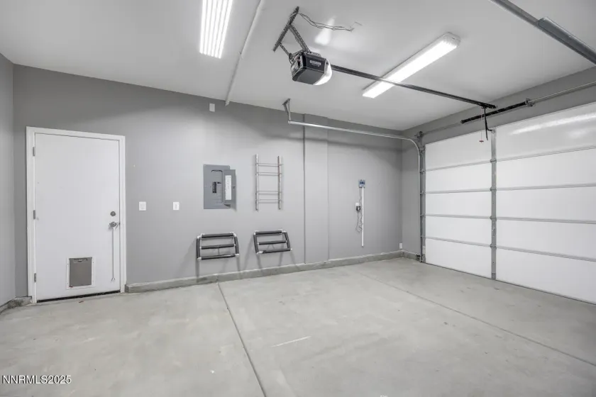 119 Alamosa, Dayton, Nevada 89403, 3 Bedrooms Bedrooms, ,2 BathroomsBathrooms,Residential,Residential,Alamosa,250057720