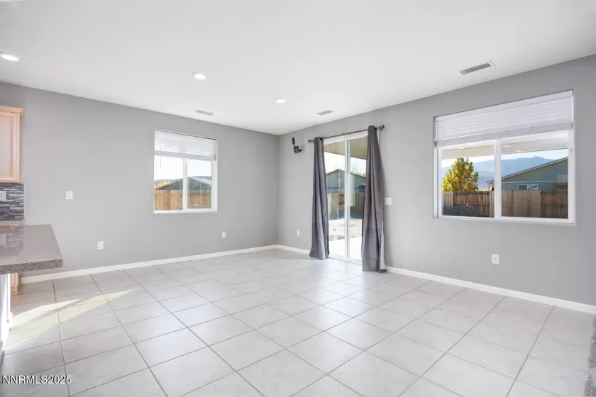 119 Alamosa, Dayton, Nevada 89403, 3 Bedrooms Bedrooms, ,2 BathroomsBathrooms,Residential,Residential,Alamosa,250057720