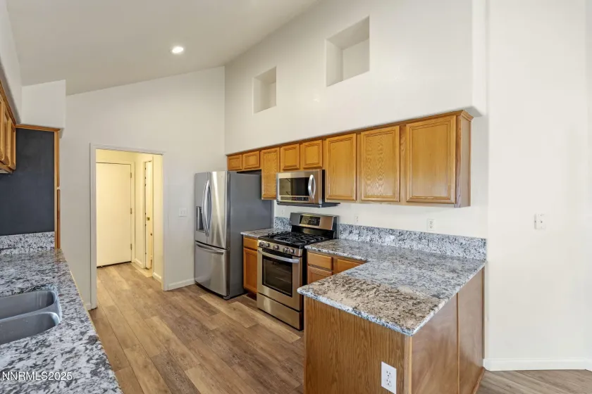 205 Stags Leap, Sparks, Nevada 89441, 3 Bedrooms Bedrooms, ,3 BathroomsBathrooms,Residential,Residential,Stags Leap,250057721