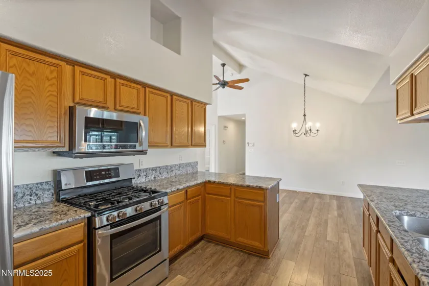 205 Stags Leap, Sparks, Nevada 89441, 3 Bedrooms Bedrooms, ,3 BathroomsBathrooms,Residential,Residential,Stags Leap,250057721