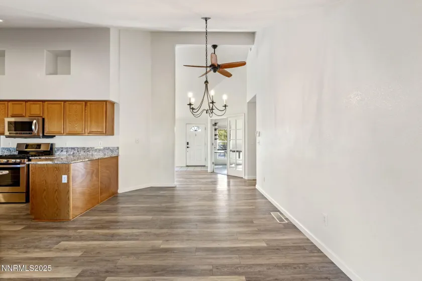 205 Stags Leap, Sparks, Nevada 89441, 3 Bedrooms Bedrooms, ,3 BathroomsBathrooms,Residential,Residential,Stags Leap,250057721