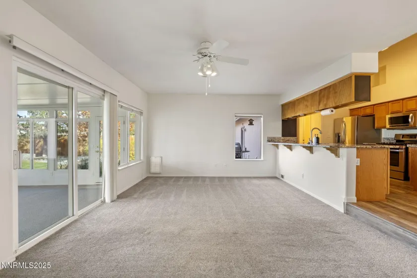 205 Stags Leap, Sparks, Nevada 89441, 3 Bedrooms Bedrooms, ,3 BathroomsBathrooms,Residential,Residential,Stags Leap,250057721