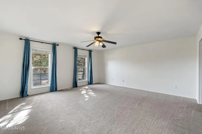 205 Stags Leap, Sparks, Nevada 89441, 3 Bedrooms Bedrooms, ,3 BathroomsBathrooms,Residential,Residential,Stags Leap,250057721