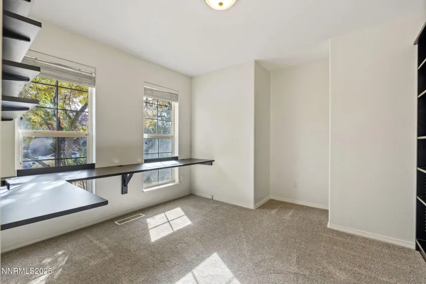 205 Stags Leap, Sparks, Nevada 89441, 3 Bedrooms Bedrooms, ,3 BathroomsBathrooms,Residential,Residential,Stags Leap,250057721