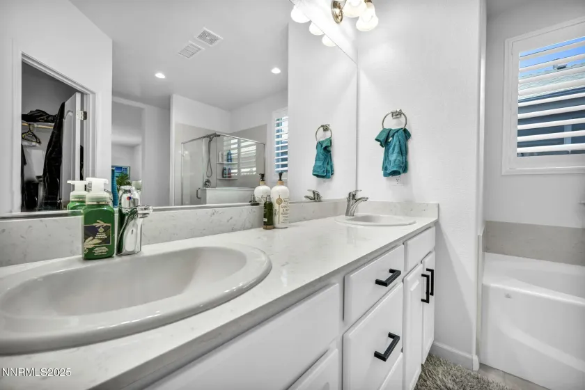 307 Granite, Dayton, Nevada 89403, 3 Bedrooms Bedrooms, ,2 BathroomsBathrooms,Residential,Residential,Granite,250057722